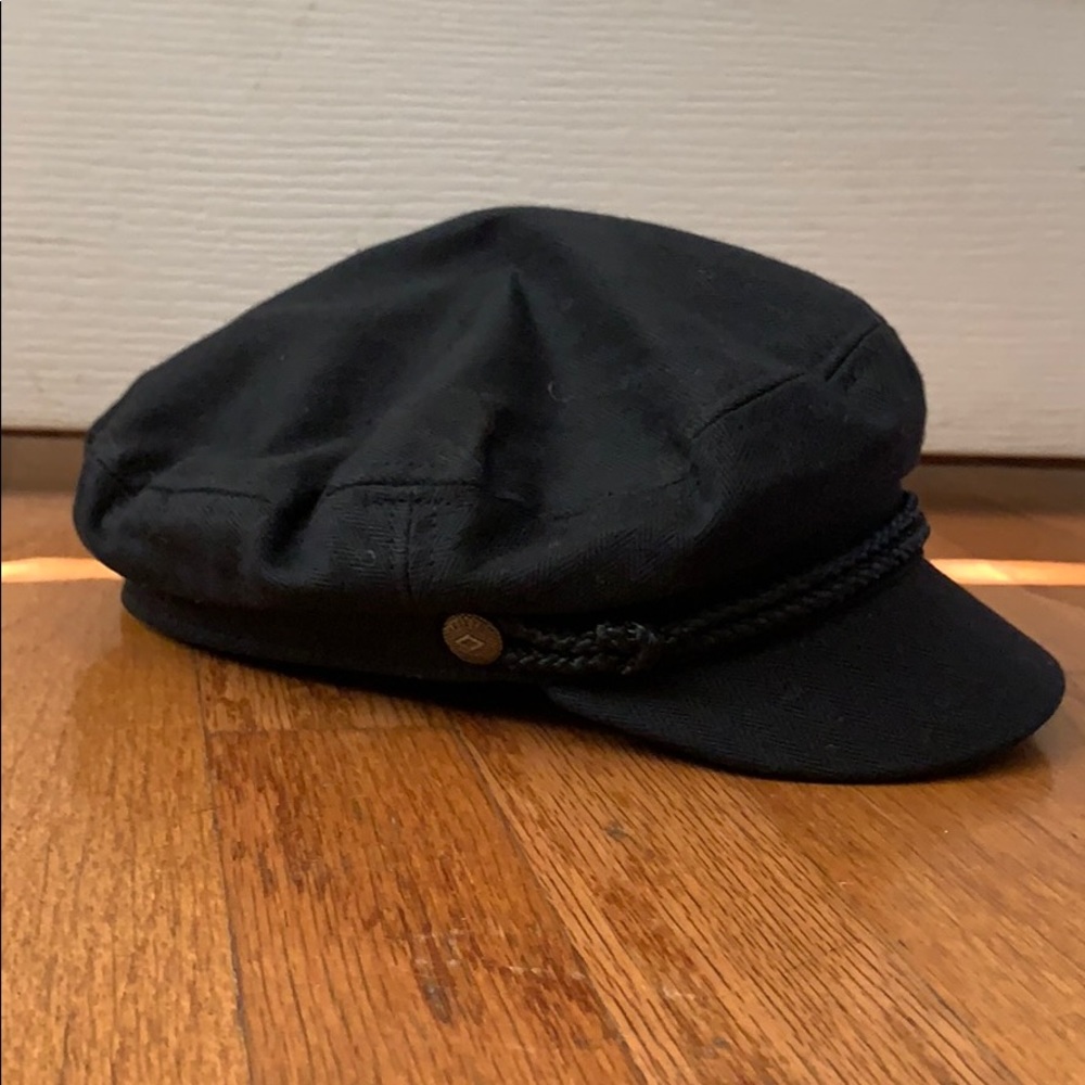 Brixton Women’s Fiddler Fisherman Cap - black
